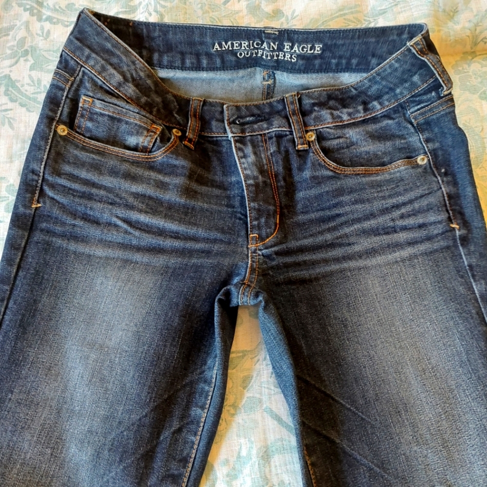 American Eagle skinny jeans